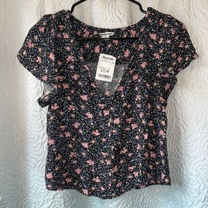 NWT American Eagle Floral Shirt